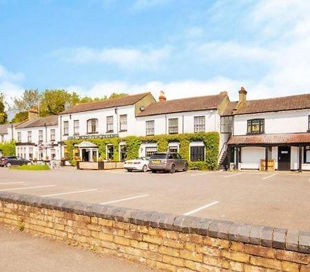 The Bridge Hotel Thrapston  Exteriör bild