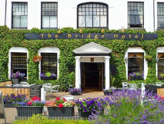 The Bridge Hotel Thrapston  Exteriör bild